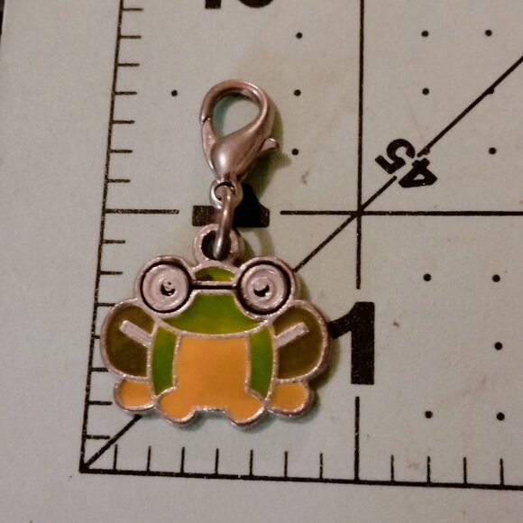 Frog Enamel Bag Charm Lobster Clasp Pendant Jewelry Crafts - Picture 2 of 2